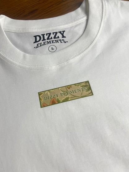 Camiseta Oversize blanca de manga corta "Dizzy Elements"